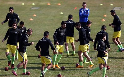 تیم ملی | تمرین تیم ملی با اصرار به اجرای حرکات تاکتیکی و شبیه‌سازی کره دنبال شد