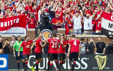 گزارش تصویری | شیاطین سرخ پاسخ طعنه همشهریان آبی‌پوش را دادند