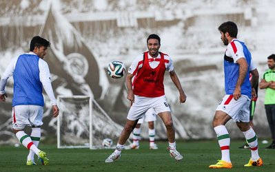 تیم‌های لیگ برتری آفریقای جنوبی، حریفان تدارکاتی ایران