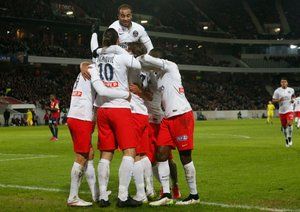 شادی بازیکنان پی اس جی|ليل 0 - 1 پاریس سن ژرمن / جام حذفی