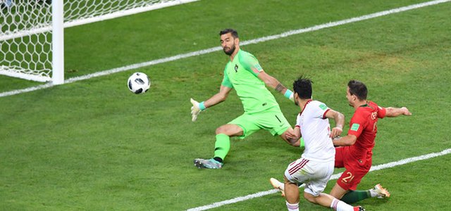 سکوی کوتاه برد فوتبال ایران!