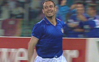 جام جهانی 2014 / 100 لحظه جذاب تاریخ جام جهانی (42_اسکیلاچی گلزن برتر جام جهانی 1990 ایتالیا)