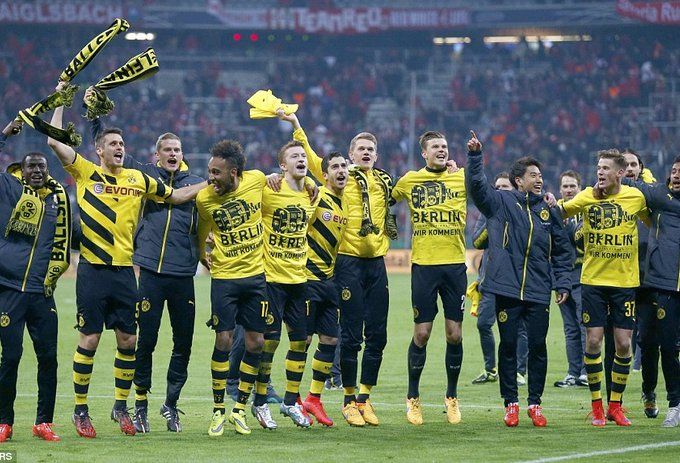 شادی بازیکنان دورتموند