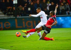 گينگام 0-2 موناکو/هفته هجدهم