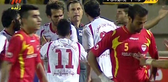 ویدئو : صحنه اخراج پیام صادقیان و زدن داور