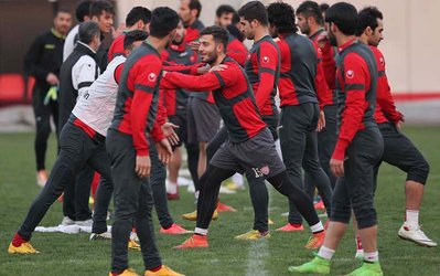 پرسپولیسی‌ها فردا پولدار می‌شوند