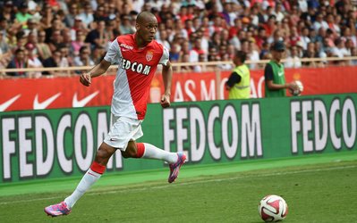 پیشنهاد  ۱۴ میلیونی منچستریونایتد به مدافع کناری موناکو