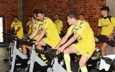 برگزاری آخرین تمرین تیم ملی در آفریقای جنوبی و عکس یادگاری ملی‌پوشان