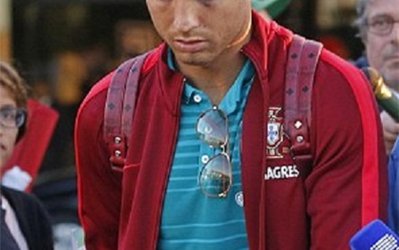 حضور رونالدو در پرتغال و سکوت خبری/ چهره غمگین کریس تنها سوژه رسانه‌ها+عکس