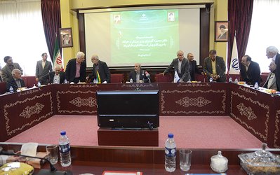 مسئول برگزاری مراسم دیدار پیشکسوتان فوتبال با گودرزی بیانیه‌ای صادر کرد  /  تهمت، افترا و کینه‌جویی و از نظر ما عین لمپنیسم و فساد اخلاقی است