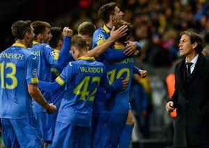 شادی بازیکنان بیت بوریسوف