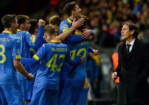 شادی بازیکنان بیت بوریسوف|بیت بوریسوف 3 - 2 رم / لیگ قهرمانان