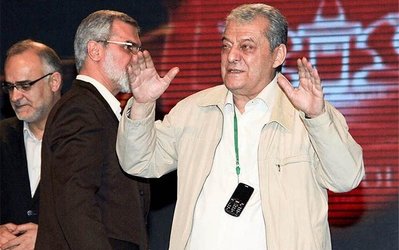 همایون بهزادی در بیمارستان بستری شد