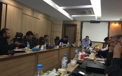 گزارش متافوتبال از نشست دبیرکل فدراسیون فوتبال و منتقدانش / اسدی: نگاه حذفی نداریم