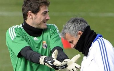 رئیس پورتو: مورینیو درباره کاسیاس جوک میگوید!