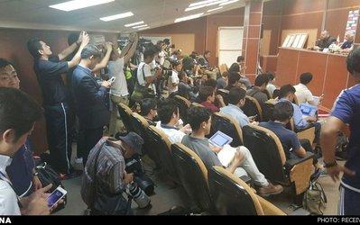 عکس روز | استقبال جالب رسانه‌های ژاپنی از دیدار با افغانستان