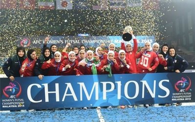 رویای شیرینی که به حقیقت پیوست/درس زنان به مردان از جنس فوتسال