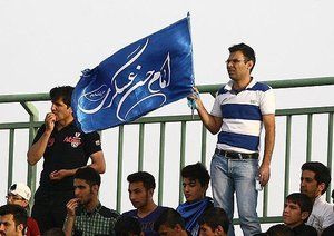 هوادار استقلال