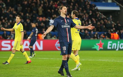 گزارش تصویری | رونمایی ابراهیموویچ از کفش 805 میلیونی‌اش