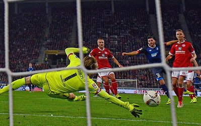 بوندسلیگا | ماینتس 3 - هوفنهایم 1 / شکست هوفنهایم در اولین دیدار هفته