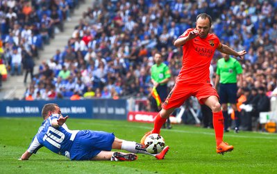 اینیستا: تمام دیدارهای بارسا تا پایان فصل در حکم فینال است