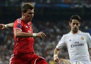 ماريو ماندزوکیچ - ایسکو|از دست دادن موقعیت گل بایرن توسط مانزوکیچ