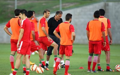 گزارش تمرین تیم ملی / پاسکاری بیک زاده و پرتاب نیزه دو بازیکن