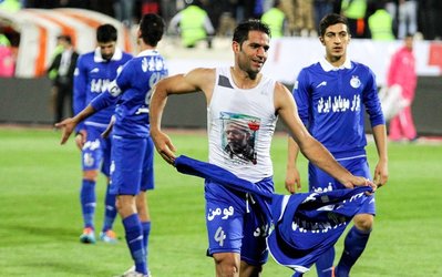 نقل و انتقالات | صادقی و بیک‌زاده از استقلال جدا شدند / تاکید آبی‌ها بر بی‌علاقگی به جذب سیدجلال حسینی