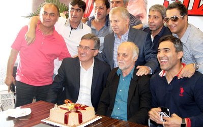 نكته روز | توصيه علی پروين در شب تولدش به برانكو: مثل علی دايی داد و فرياد كن!