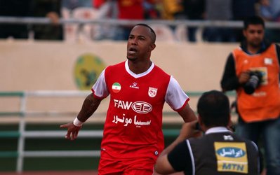 بهناز میر مطهریان | یک سوم گل‌های تراکتور، به نام ادینیو