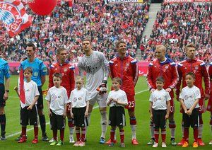 ابتدای بازی|بایرن مونیخ 1 - 0 هرتابرلین / بوندسلیگا