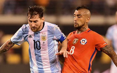 آرتور ویدال بعد از موافقت با درخواست مسی برای بخشش محرومیت: برای مسی همه چیز فرق می کند