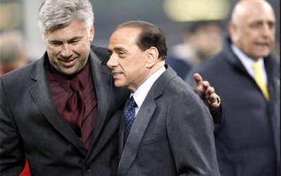 برلوسکونی تایید کرد؛ میلان آنچلوتی را می‌خواهد