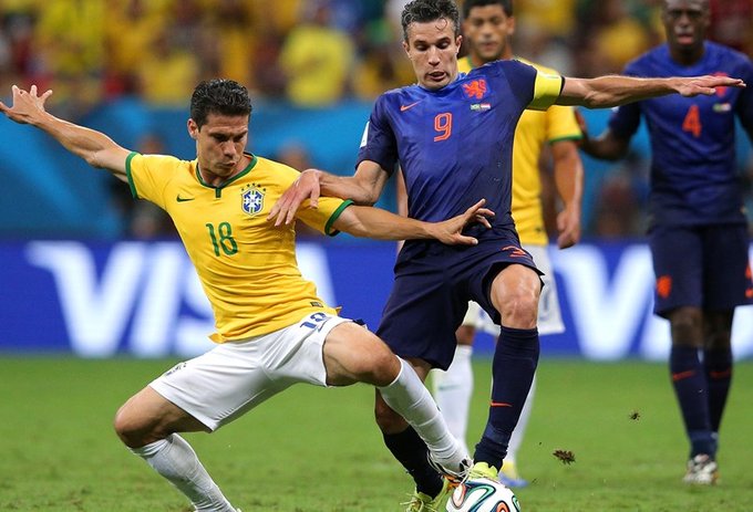 روبن فن پرسی - هرنانس