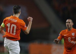 رابین فن پرسی - وسلی اشنایدر|هلند 6 - 0 لتونی / مقدماتی جام ملت های اروپا