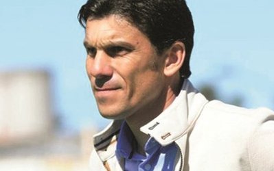 بازیکن سابق لیورپول سرمربی تیم سابق قوچان‌نژاد شد