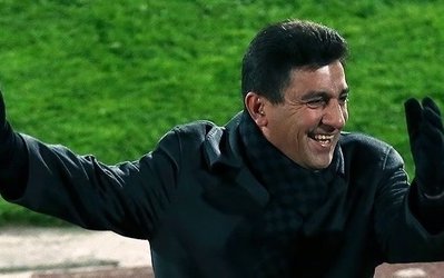 حاشیه دیدار سایپا - استقلال | گفت‌وگوی جالب قلعه‌نویی و فروتن و برخورد گرم صادقی و میداودی با سرمربی استقلال