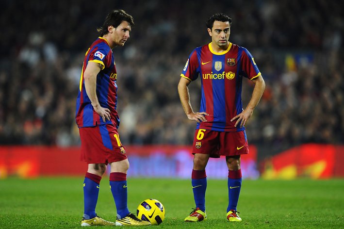 Lionel Messi - Xavi Hernandez #4.jpg