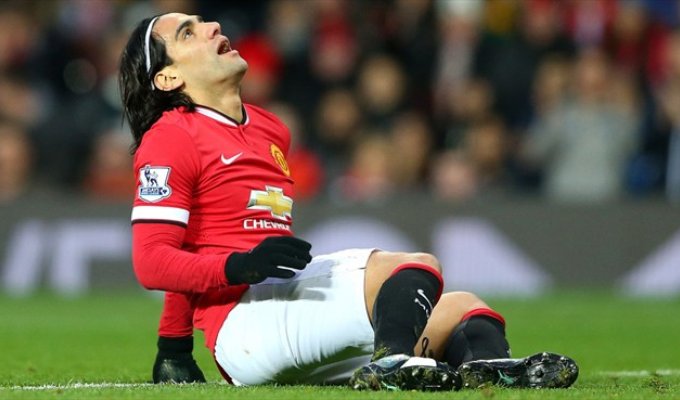 adamel Falcao of Manchester United FC reacts during their English Premier League match against Newcastle United FC.jpg