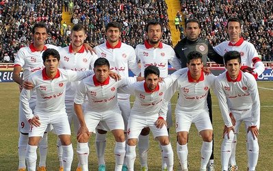 دوستانه | پدیده 7 - سیاه‌جامگان 2 / پدیده سیاه‌جامگان را گلباران کرد / حقیقی به ترکیب پدیده بازگشت