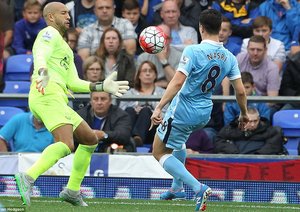 سمیر نصری|اورتون 0 - 2 منچستر سیتی / لیگ جزیره