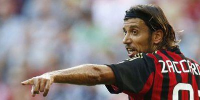 میلان دو مدافع خود را به فروش می رساند