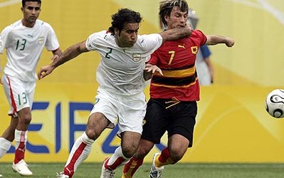 پیراهن ایران در جام جهانی، هدیه "کیا" به کودکان بی سرپرست