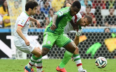 آنالیز فیفا از دیدارهای تیمهای ملی ایران و نیجریه/ حیدری 5/11 کیلومتر دوید