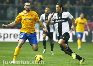 پارما 0-1 یوونتوس / هفته ی یازدهم|یوونتوس به برد های خود ادامه می دهد.