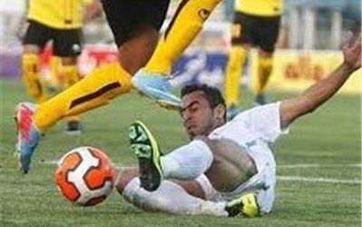 لیگ برتر | سپاهان 1 - ملوان1 در نیمه نخست