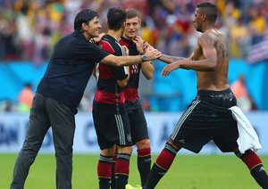 جرومی بواتِنگ - یواخیم لو