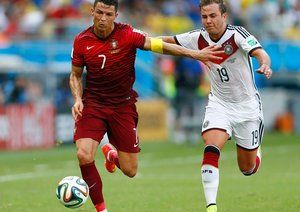 کریستیانو رونالدو|استارت کریس رونالدو برای کنترل توپ .