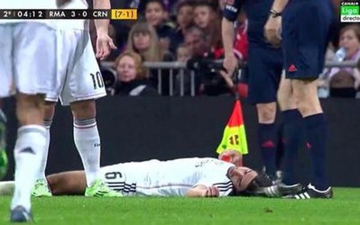 ضربه مغزی سامی خدیرا در دیدار جام حذفی اسپانیا