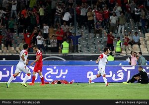 شادی بازیکنان تراکتور